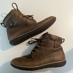 Ecco Smooth Leather Fall Boots